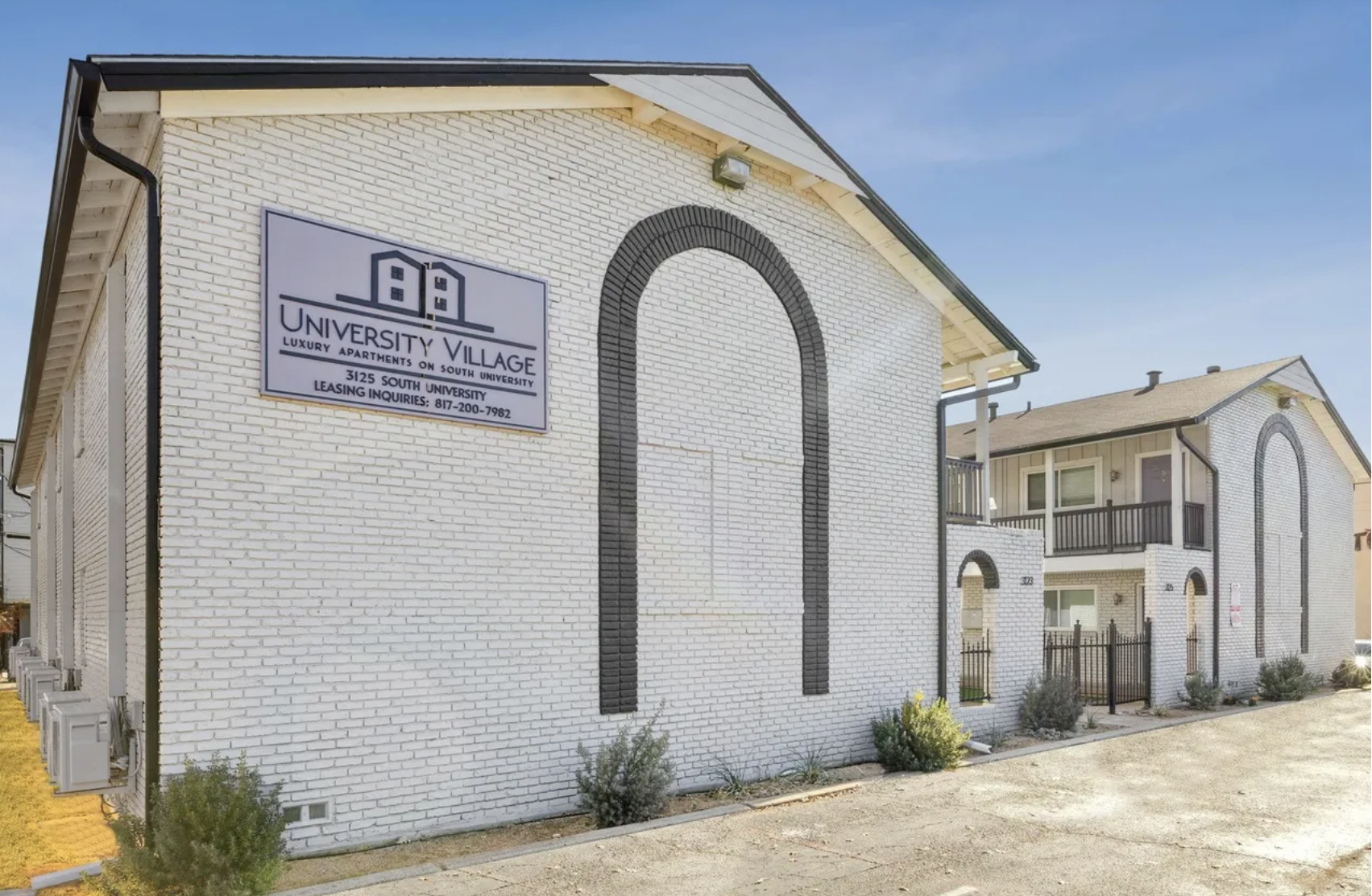 3125 South University Drive - 3