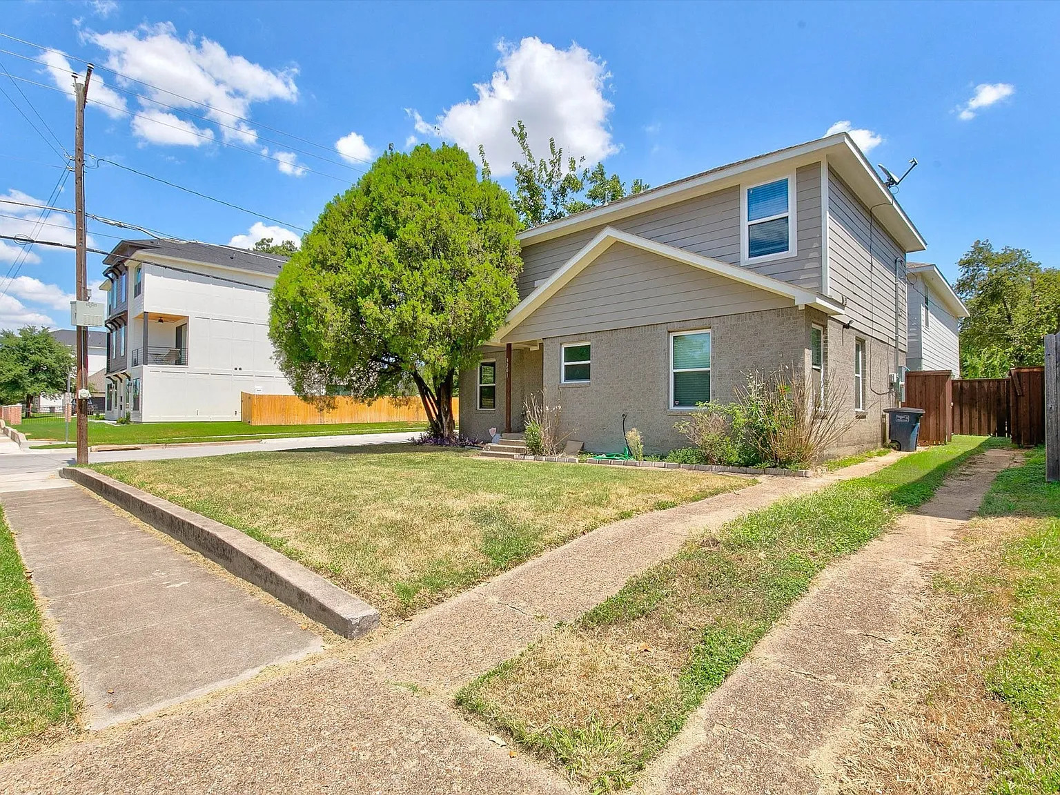 3201 Forest Park Boulevard